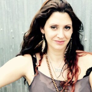Wendy Colonna, Songwriter, Performer, LIfe Coach, Tips Concerts