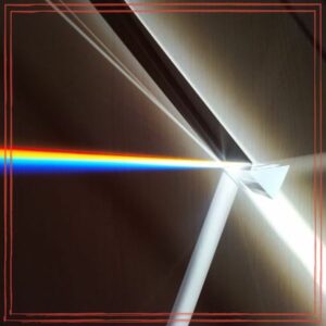 Optical glass triangular prism | Photo by Dobromir Hristov @dobromir-hristov-119509 on Pexels.com | https://www.pexels.com/photo/optical-glass-triangular-prism-3845162/